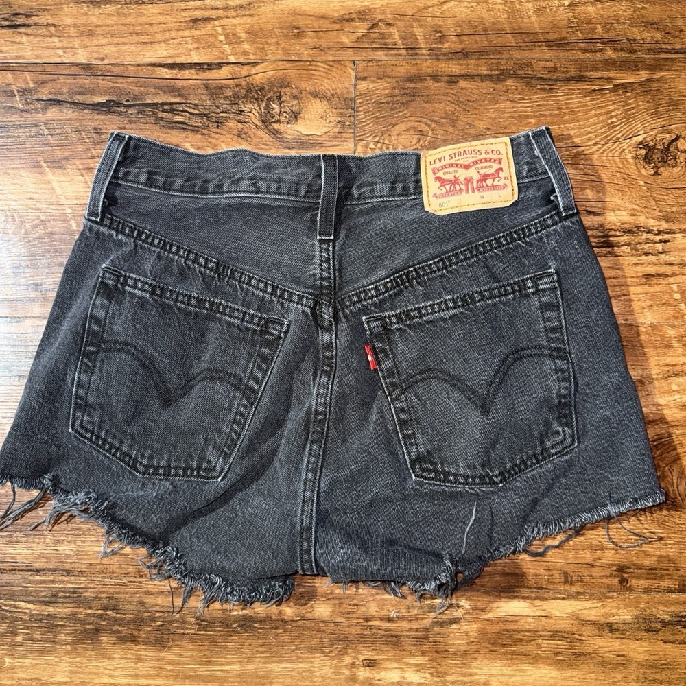 Levi's 501 Button Fly Distressed Cutoff Black Jean Shorts Women's Size 26